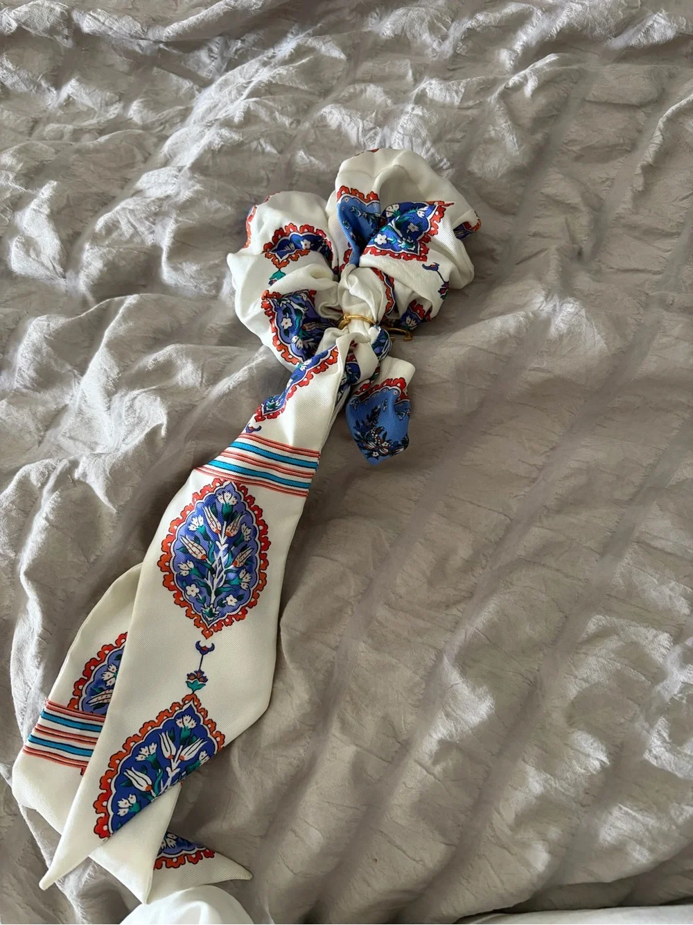 Chloe White Silk Scarf Scrunchie with Blue and Red Paisley Motif